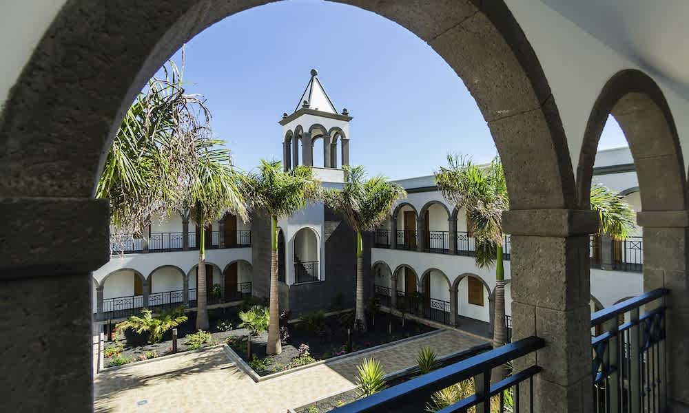 Royal Palm Resort & Spa - Adults Only 2