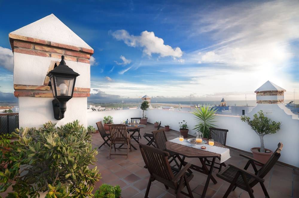 Hotel Restaurante Blanco y Verde 1