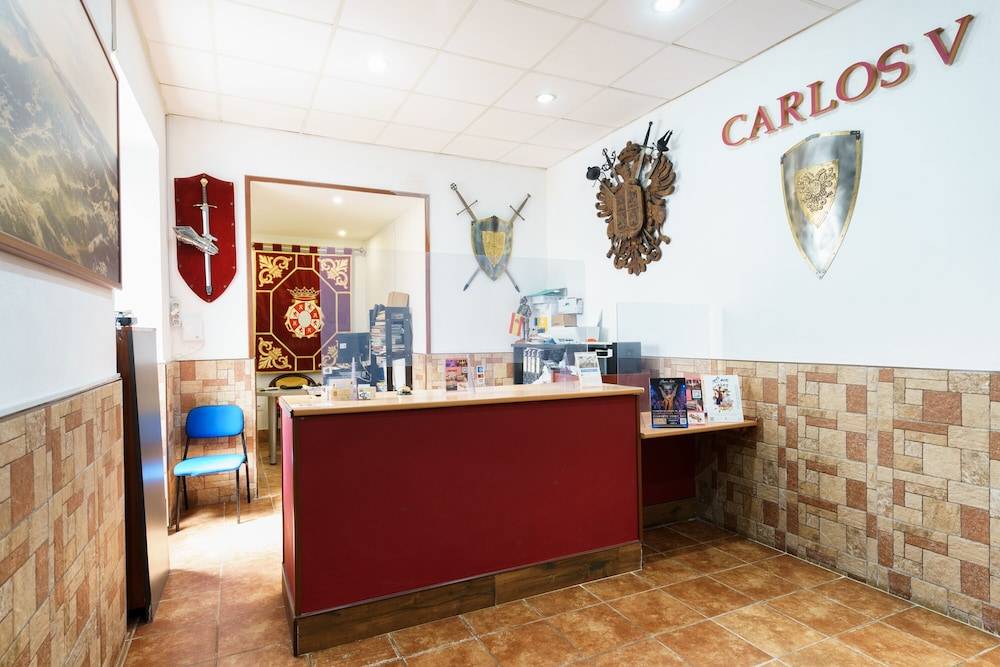Hotel Carlos V Jerez by Vivere Stays 2