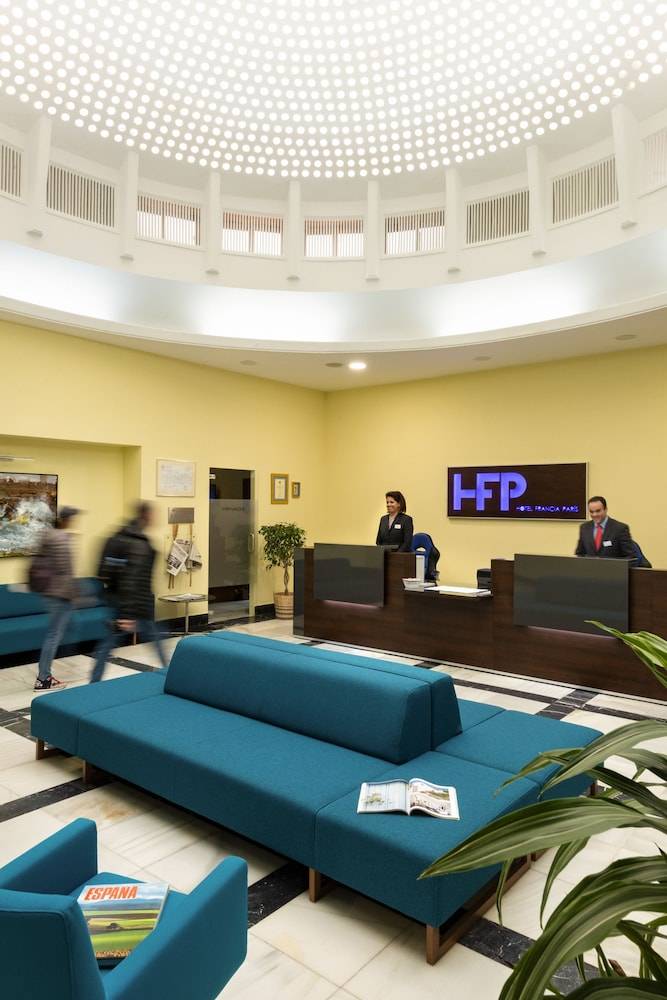 Hotel de Francia y París 2