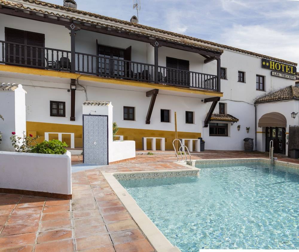 Hotel Tugasa Las Truchas 1