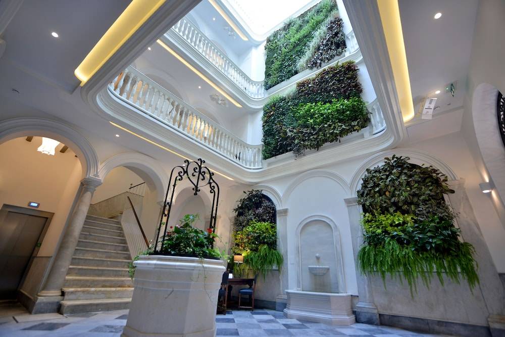 El Armador Casa Palacio by Luxury Suites Cadiz 1