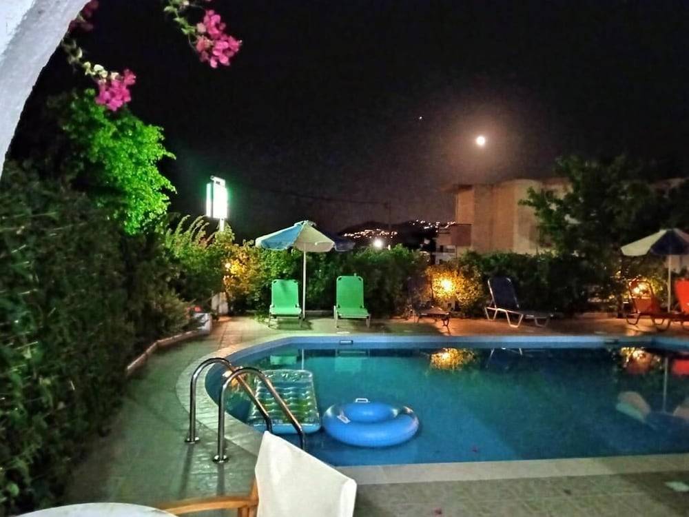 Creta Sun Hotel Studios 1