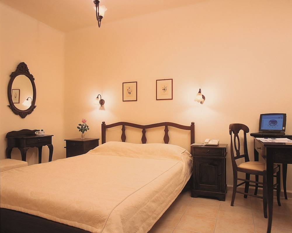 Nymphes Luxury Apartments 1