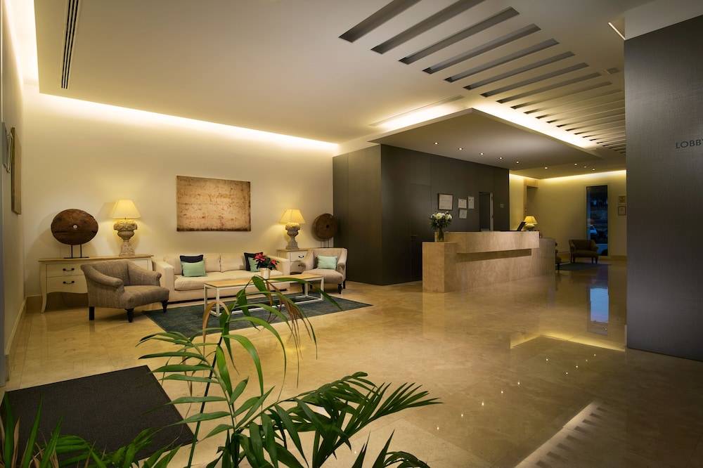 Suites Puerto Sherry 2