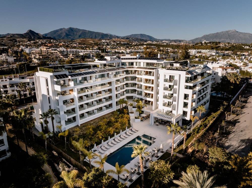 THE FLAG HOTEL Marbella, Estepona Adult Recommended 1