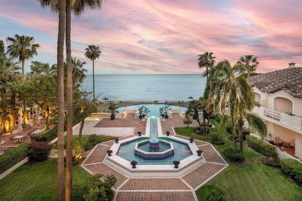 Grand Hotel Las Dunas, Autograph Collection 1