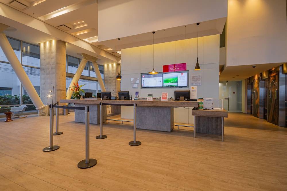 ibis Cartagena Marbella 2