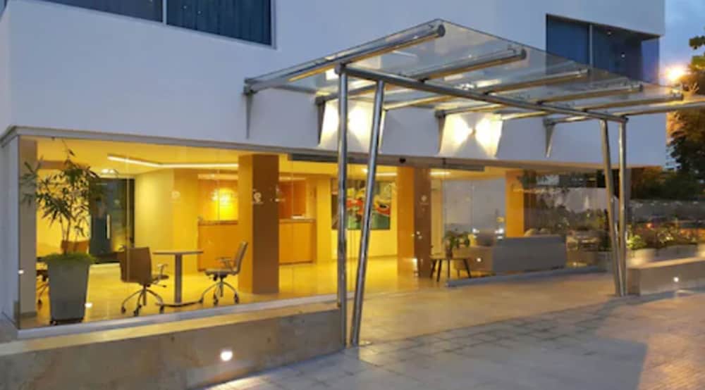 Hotel Oceania Cartagena 2