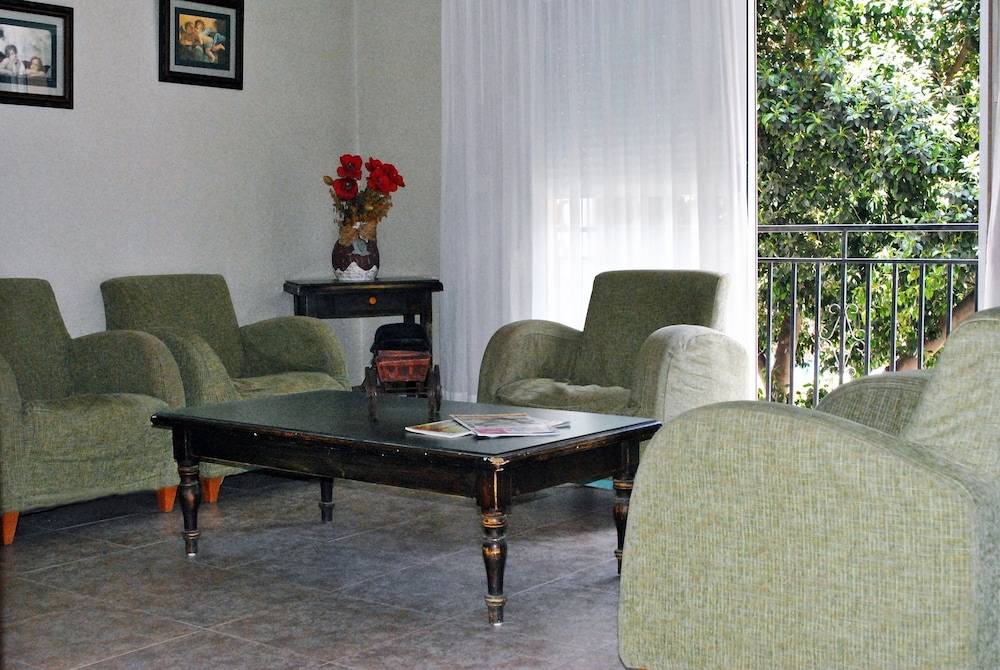 Hostal Rey Teodomiro 1