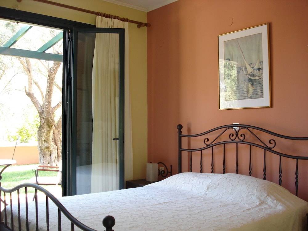 Ionian Breeze Studios 2