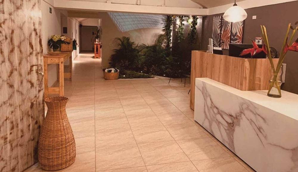 Juna Hotel Boutique 2