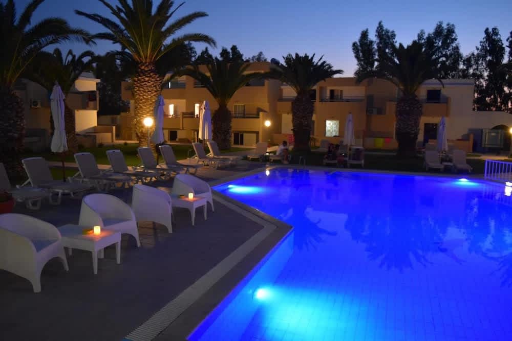 Aslanis Village Hotel 1
