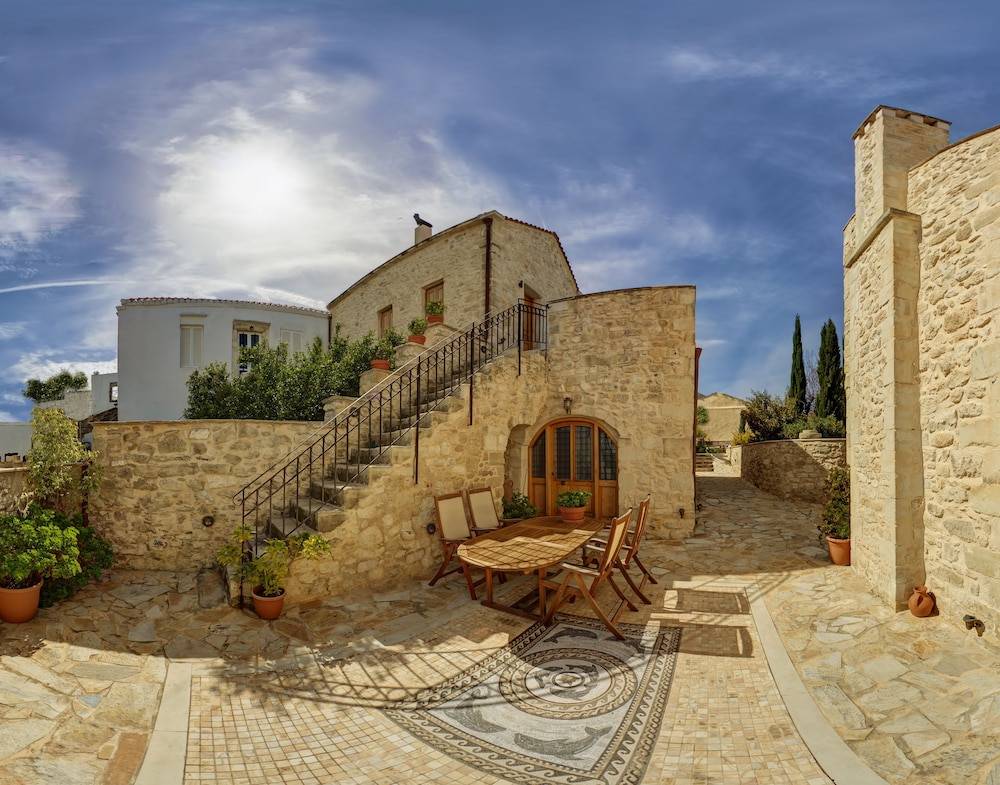 Arcus Suites 2