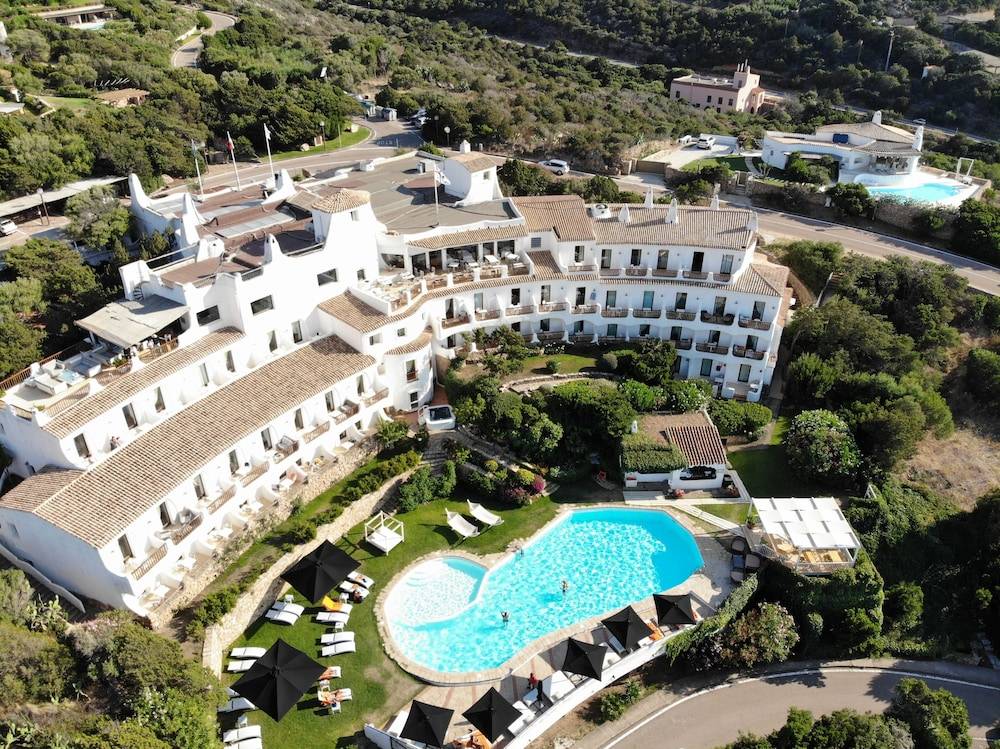 Hotel Luci di La Muntagna 2
