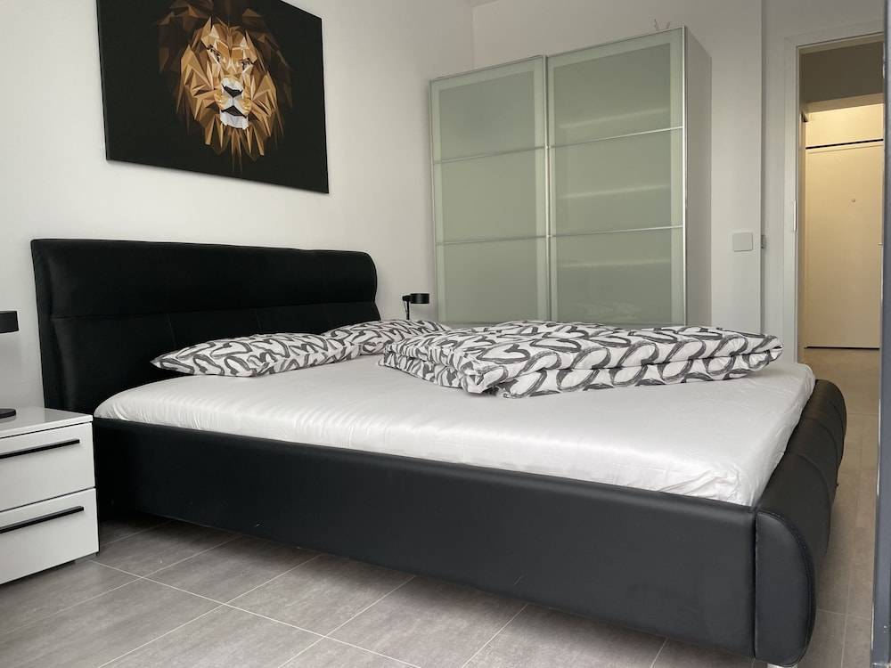 4 Room Penthouse Terrace W18+W19 2