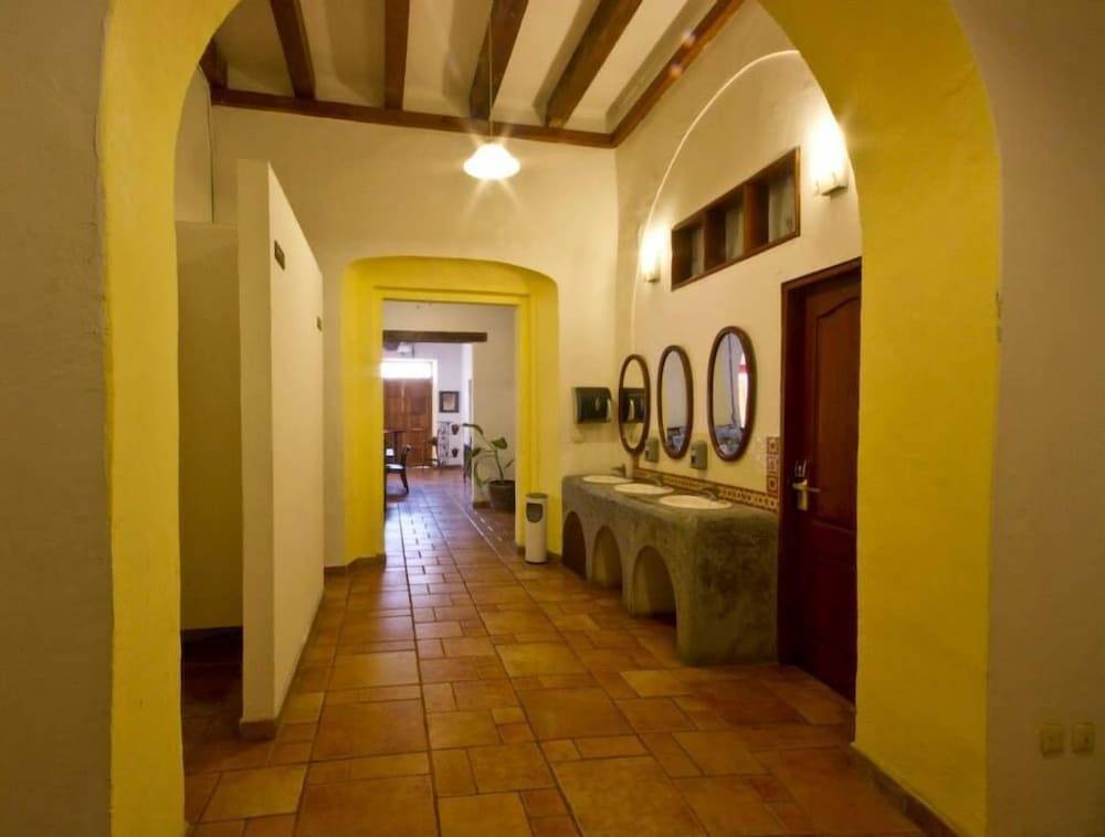 Hotel Meson del Mar 2