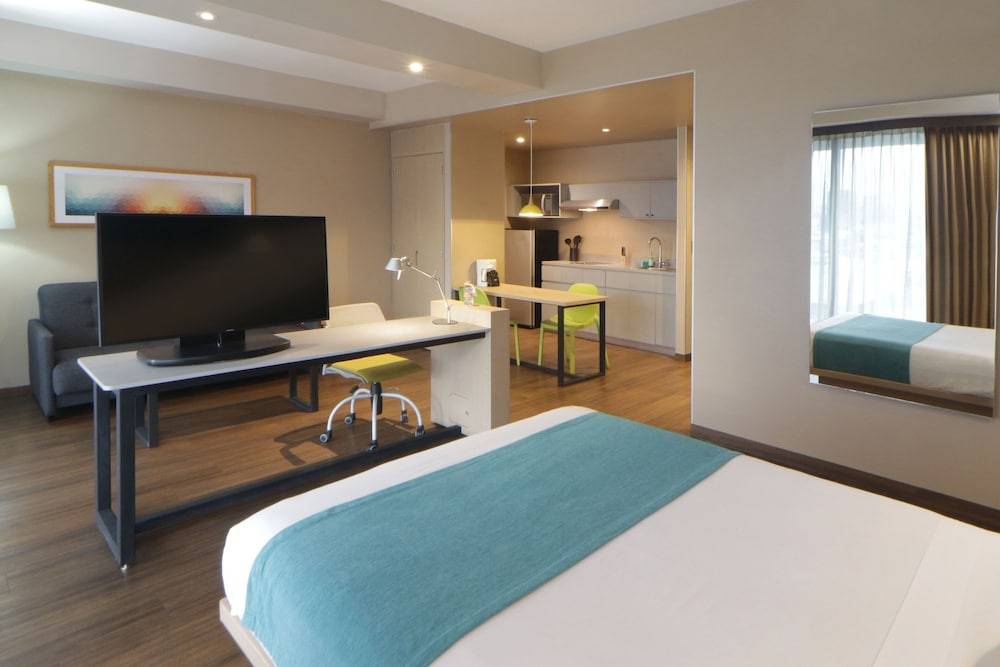 City Express Suites by Marriott Tijuana Rio 1
