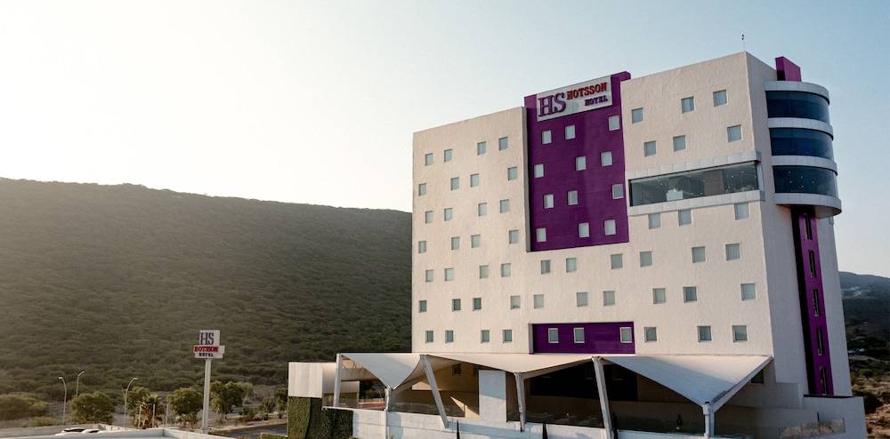 HS HOTSSON Hotel Queretaro 1