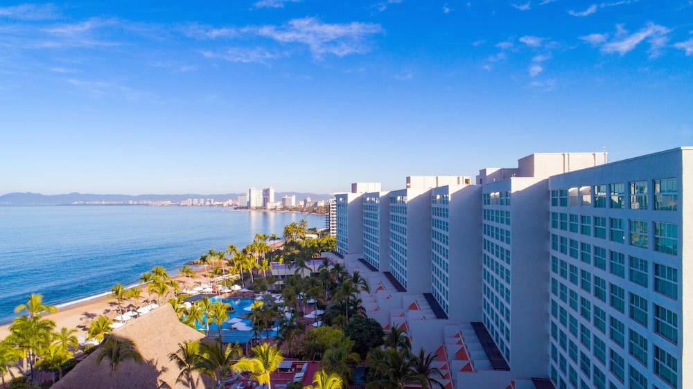 Sheraton Buganvilias Puerto Vallarta 1