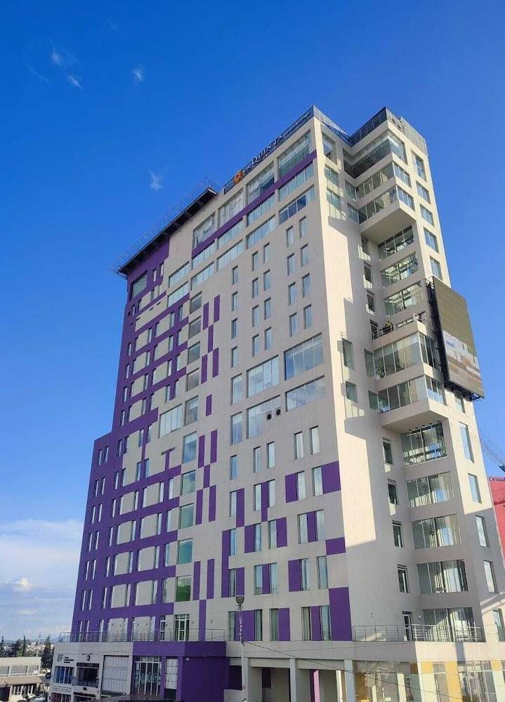 La Quinta by Wyndham Puebla Palmas Angelopolis 1