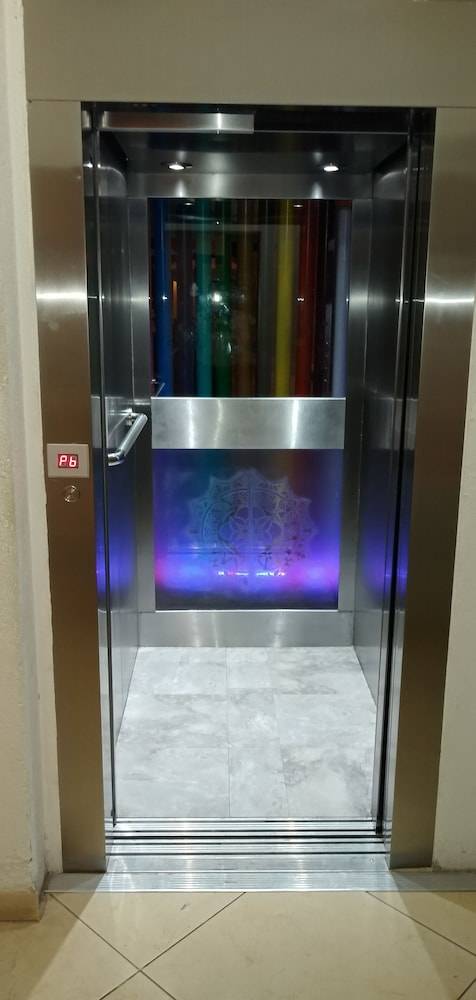 Happy Express Hotel 2