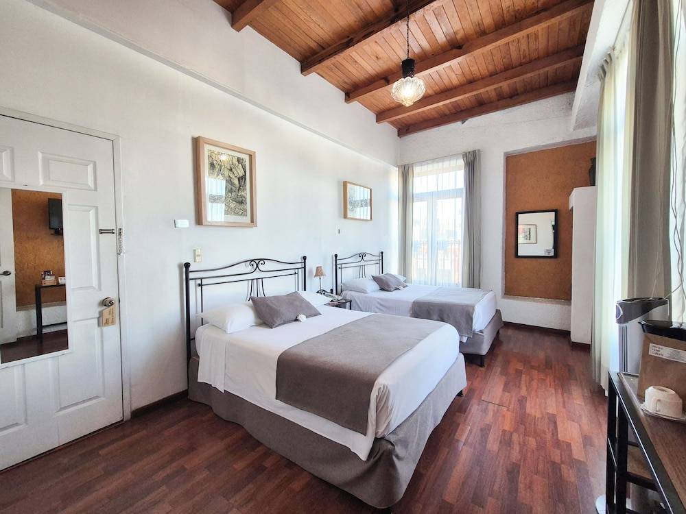 Pórtico Hotel & Galería 1