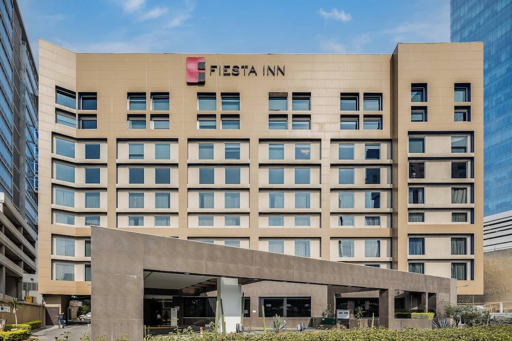 Fiesta Inn Monterrey Valle 1