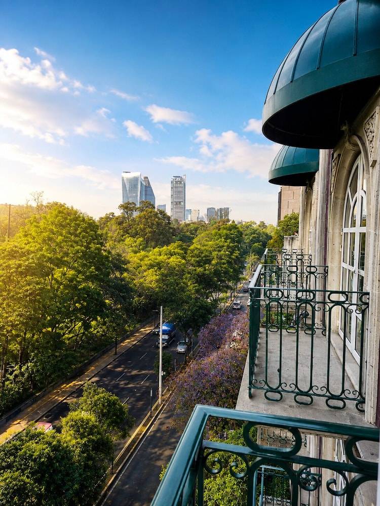 The Green Park Boutique Hotel and Grand Suites - Chapultepec Parkfront 1