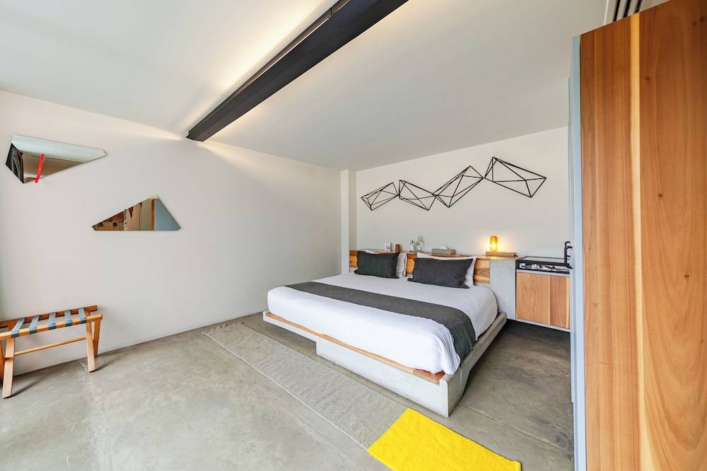Hotel Carlota 1