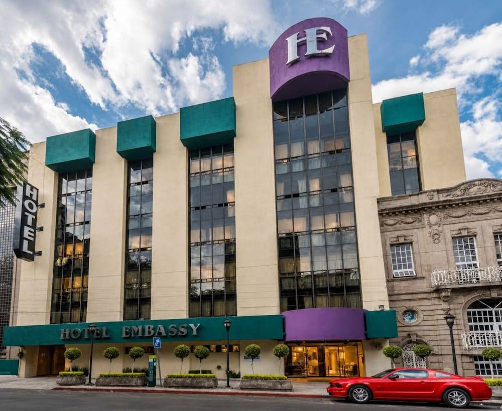 Hotel Embassy 1