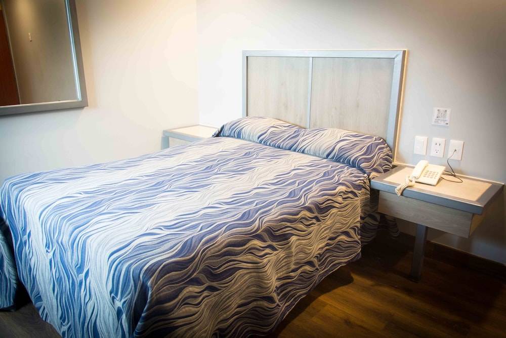 Hotel Antas 1