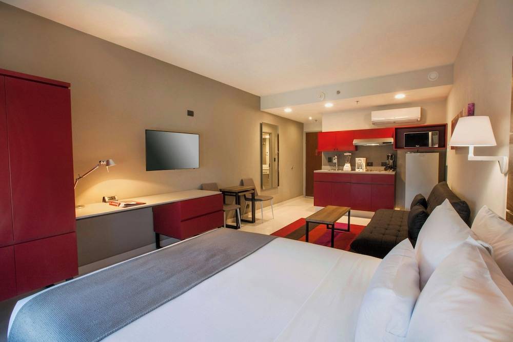 City Express Plus by Marriott Cabo San Lucas 1