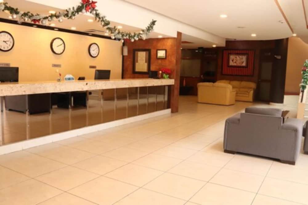Hotel Santa Irene Guadalajara 2