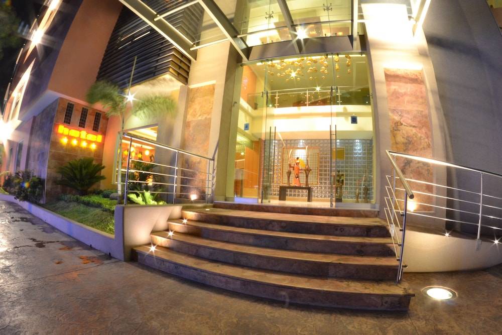 Hostalia Hotel Expo & Business Class 2