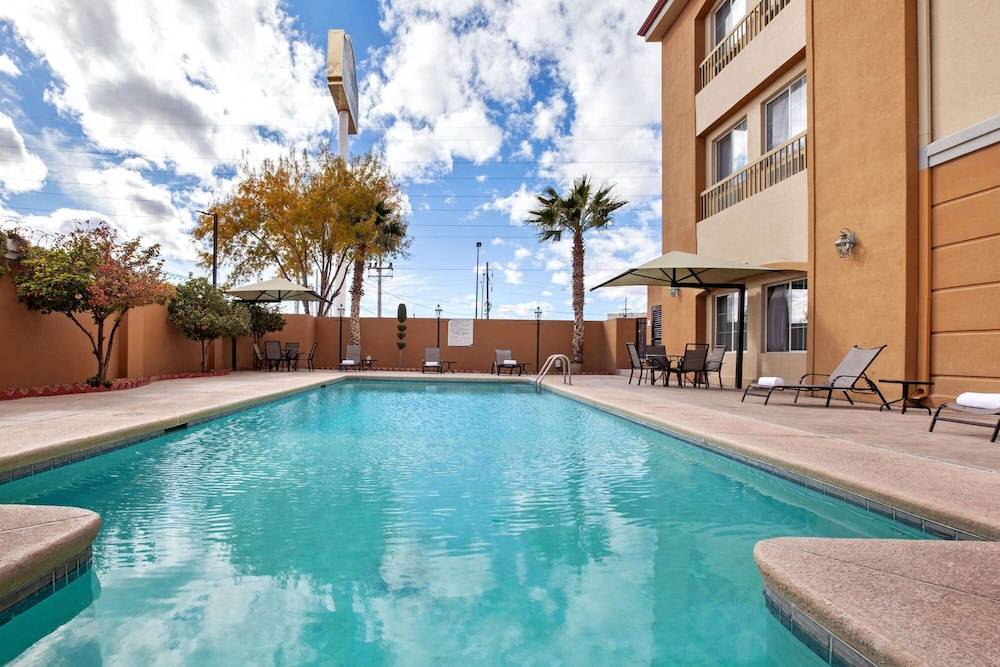 La Quinta by Wyndham Cd Juarez Near US Consulate 1