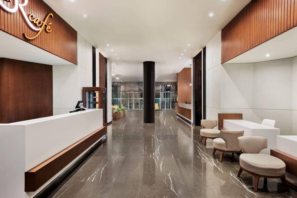 Wyndham Garden Ajman Corniche 2