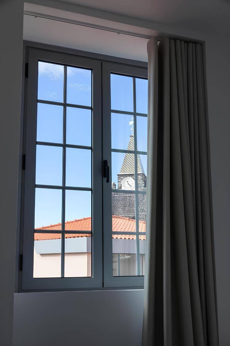 Apartamentos Funchal by Petit Hotels 2