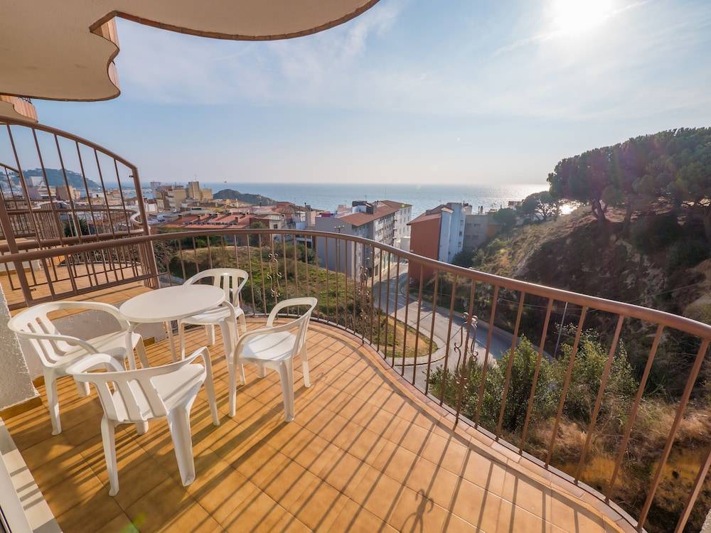 Apartamentos AR Muntanya Mar 1