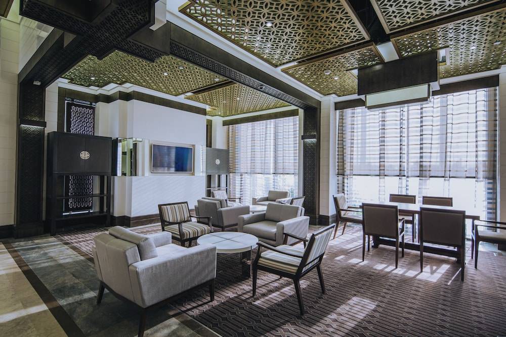 Ayla Bawadi Hotel & Mall 2
