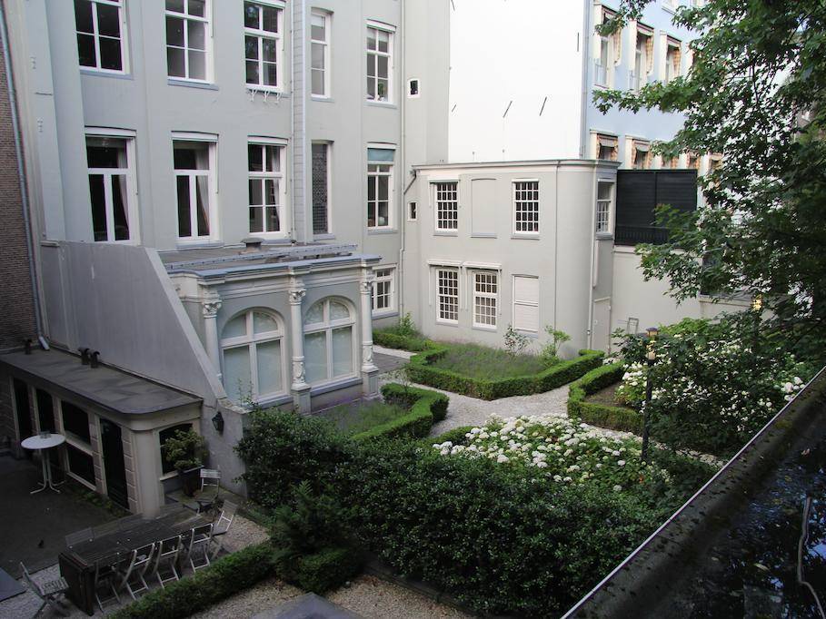Dream Hotel Amsterdam 1