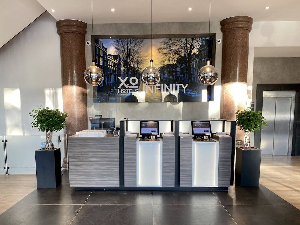 XO Hotels Infinity 1