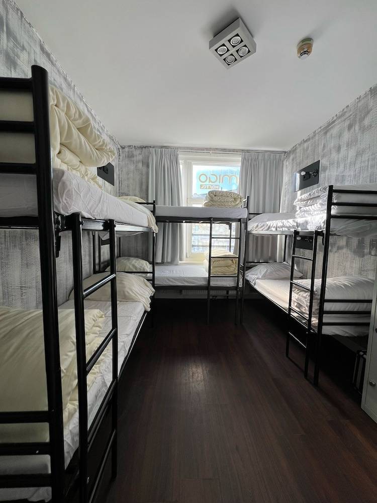 Amigo Budget Hotel 2