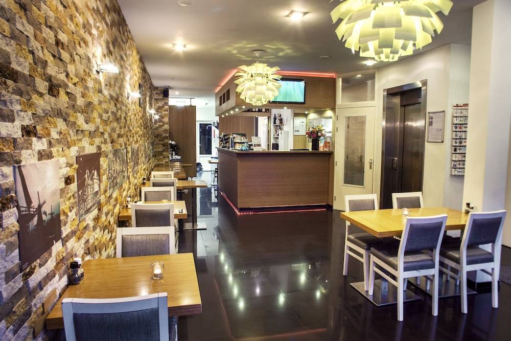 Hotel Larende 2