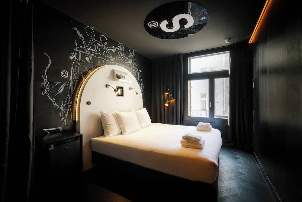 SUPPER Hotel 1