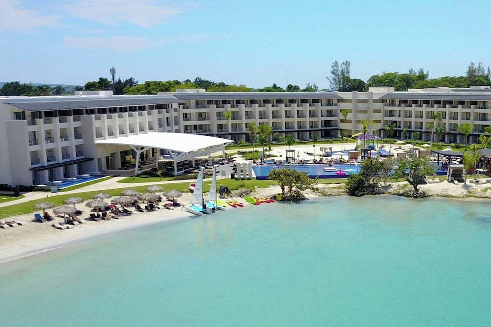 Royalton Negril, An Autograph Collection All-Inclusive Resort 1