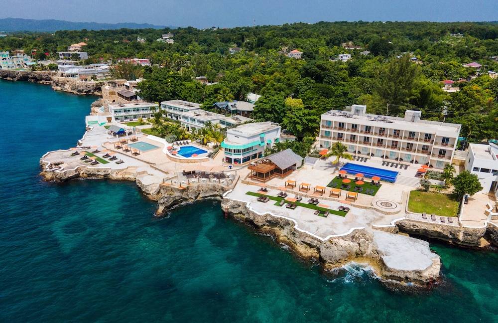 Samsara Cliff Resort 1