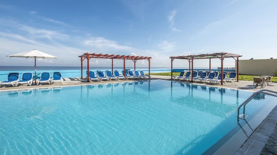 Chateau Miramar 1
