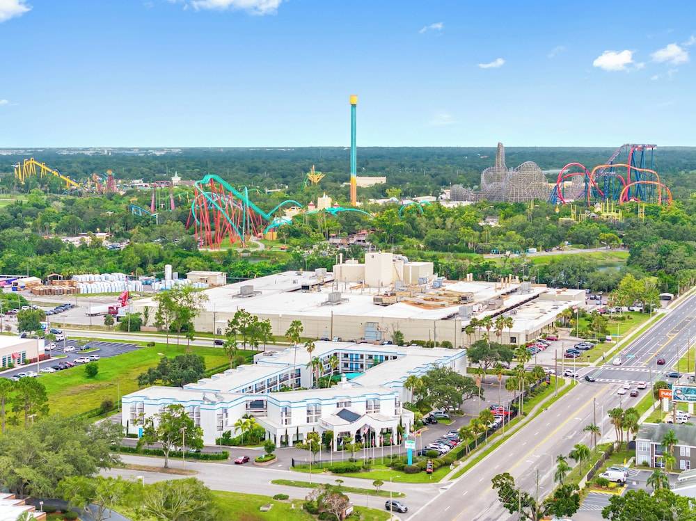OASIS BAY SUITES, Tampa, Busch Gardens, USF 1