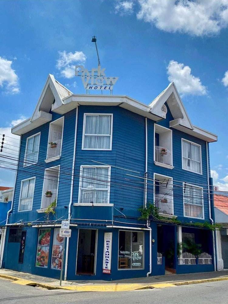 Park View Hotel & Restaurant 1